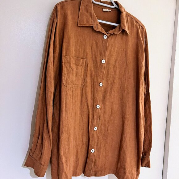 Shelter Clothing set: 100% Linen Lloyd Shirt (XL) and Eva Shorts (L) in Sunbake - Picture 5 of 6